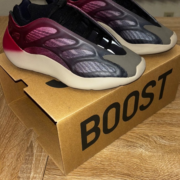 Yeezy boost 350 - Picture 2 of 6